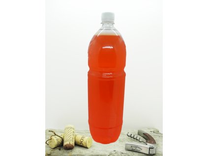 Spritz 2l PET (perlivé) cena za 1l je 140 Kč