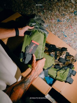 Ne všechno musí být z aktuální kolekce. V našem outletu najdeš starší kousky a poslední kusy za fakt skvělé ceny. Stejná...