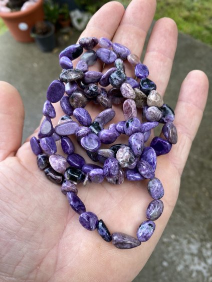 Čaroit náramek valounky tromlované