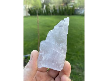 Kunzit krystal