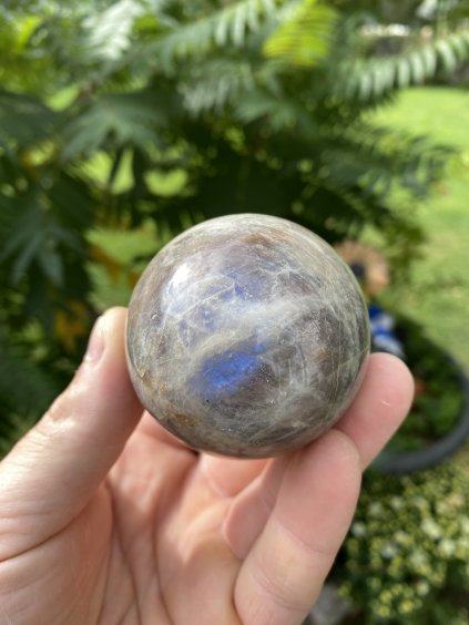 Koule Měsíční kámen