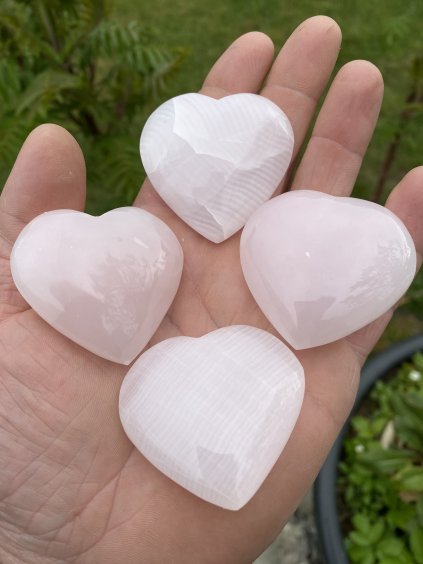 Manganokalcit srdíčko