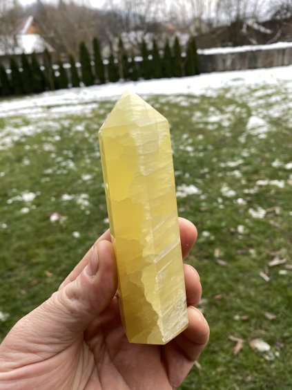 Obelisk Kalcit  žlutý