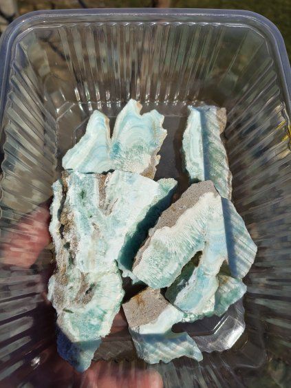 Modrý aragonit odřezky sada  8ks