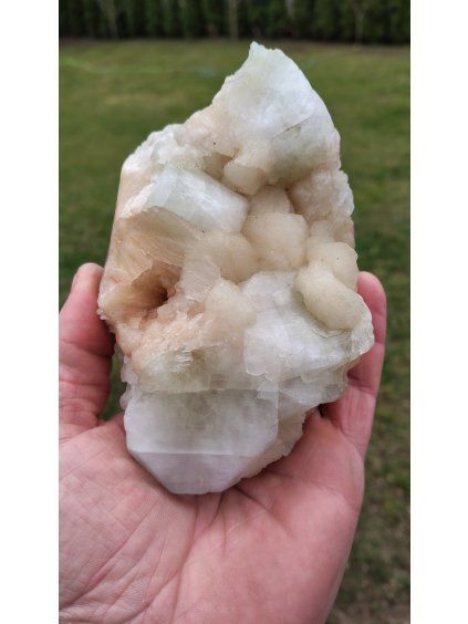 Apofylit+ Stilblit drúza