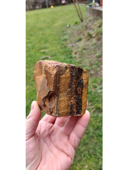 Tygří oko surovina