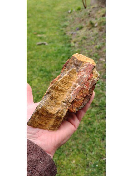 Tygří oko surovina