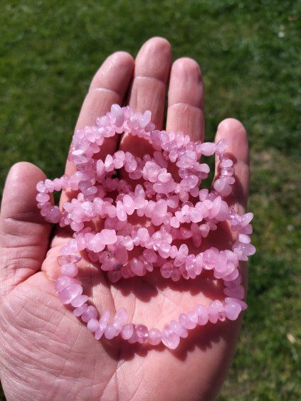 Růženín náramek sekaný