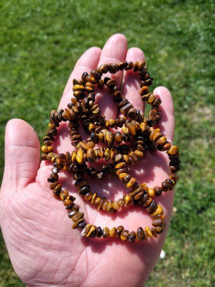 Tygří oko náramek sekaný