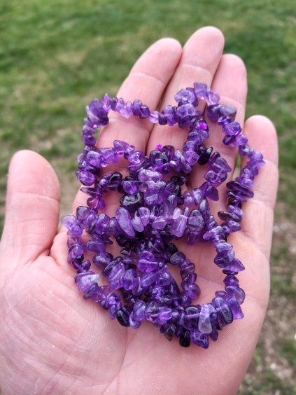 Ametyst náramek sekaný