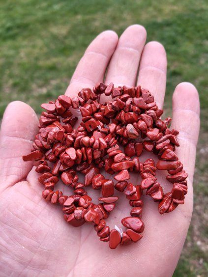 Jaspis červený náramek sekaný