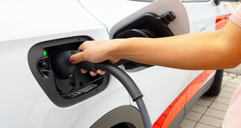 Elektromobilita na vzostupe: Spoľahlivé nabíjacie stanice pre elektromobily