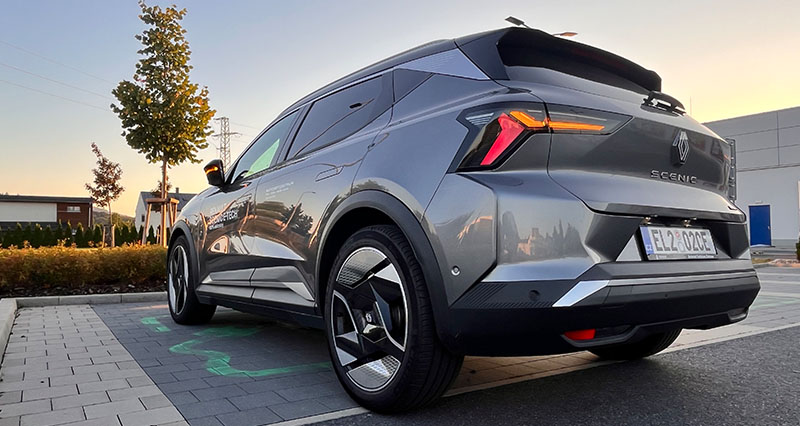 Renault Scenic E-Tech - Je to naozaj ešte Scenic?