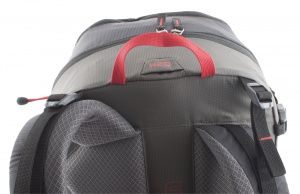 Balanční popruhy v horní části ramenních popruhů a na bocích bederního pásu pro dokonalé usazení batohu na zádech a eliminaci jeho pohybu při chůzi