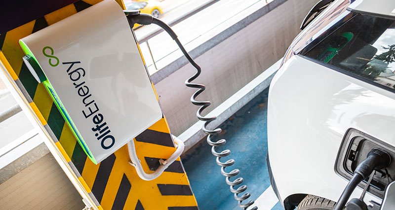 Elektromos autók otthoni töltése egyszerűen: Wallbox vagy hordozható töltő? Tudja meg, melyik a legjobb megoldás elektromobiljához!