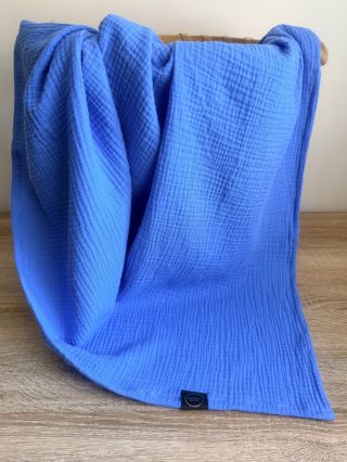 Maxi deky v safírové barvě najdete na našem e-shopu 💙💙💙