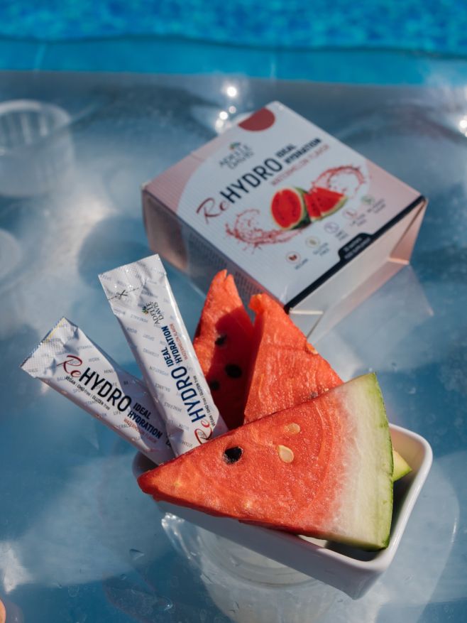 💧 Zadbaj o odpowiednie nawodnienie swojego organizmu. Nasze ReHydro pomaga uzupełnić elektrolity utracone wraz z potem i...