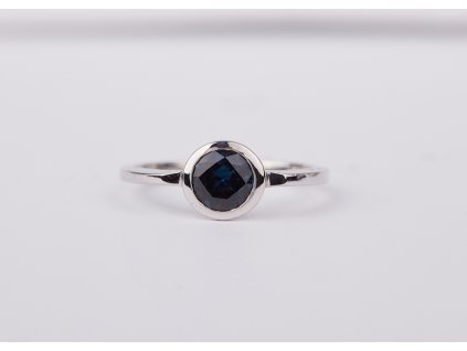 sapphire ring