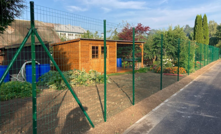 Montážní postup Svařované pletivo bez podhrabových desek