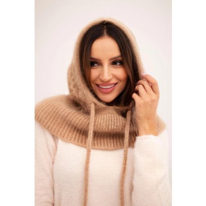 slo pl Damska ciapka s kapucnou viazanim a vrkocovym vzorom bledo hnedá 35939 2