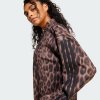 adidas košeľa Seasonal Essentials Leopard Print Overshirt with 3 Stripes JZ0297 3