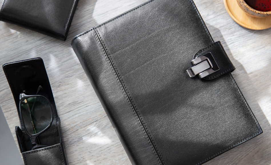 Diáře s 30letou tradicí. Ruční práce. Ikona.