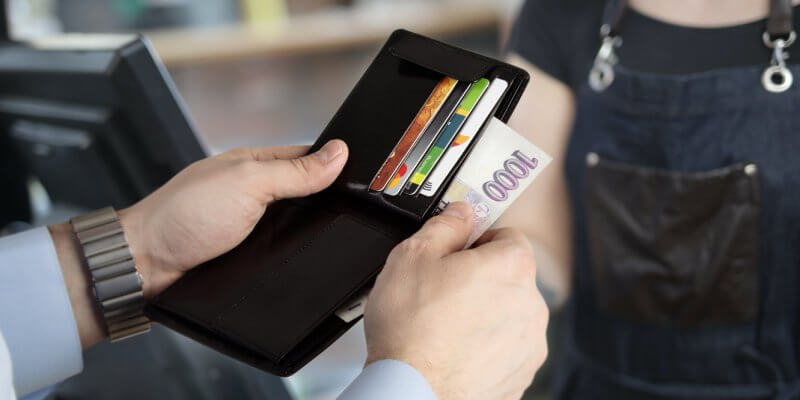 Jak Vám peněženky RFID ušetří peníze a starosti?