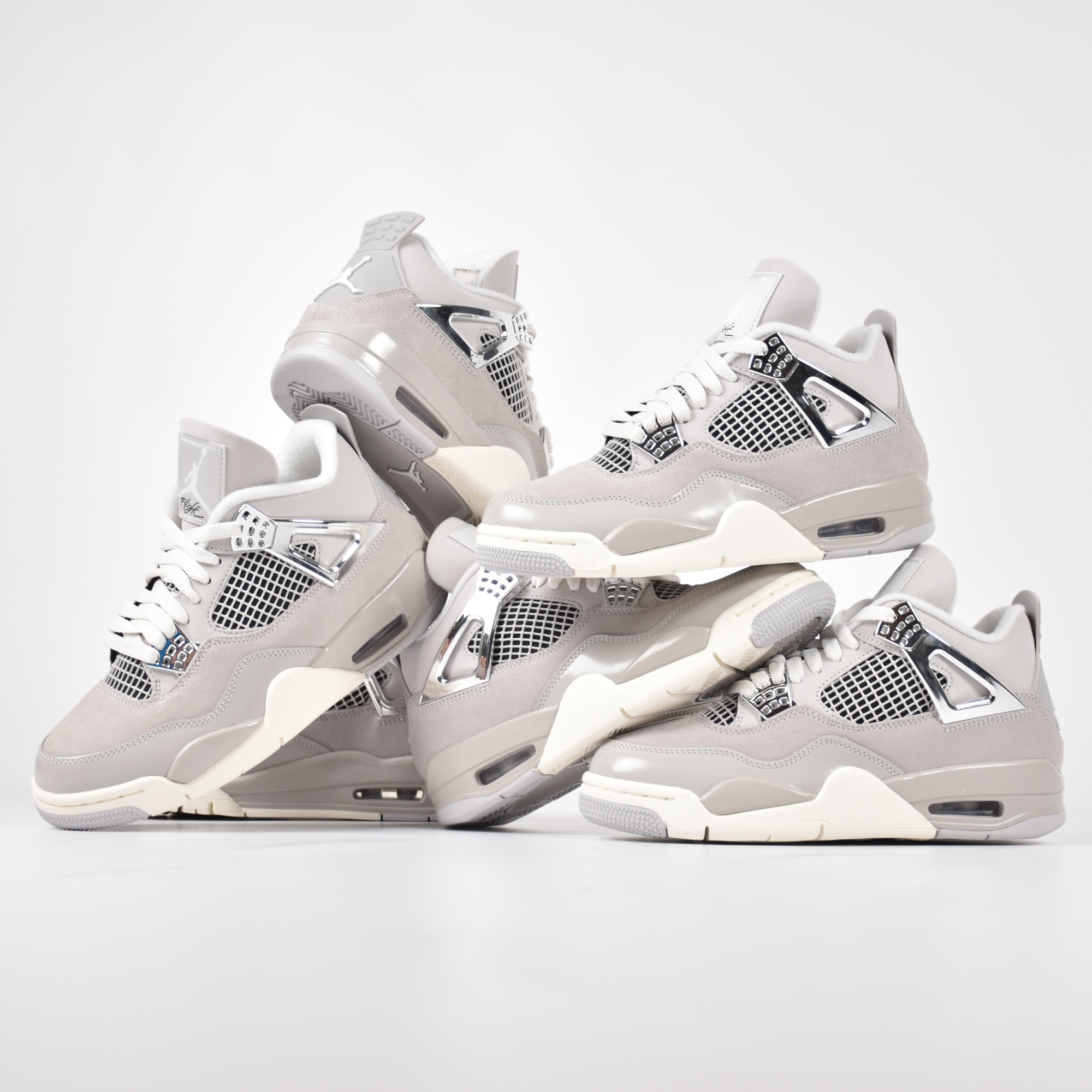 Air Jordan 4 Frozen Moments: Stylový Klenot pro Milovníky Streetwearu a Ikonických Tenisek