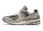 New Balance 2002R