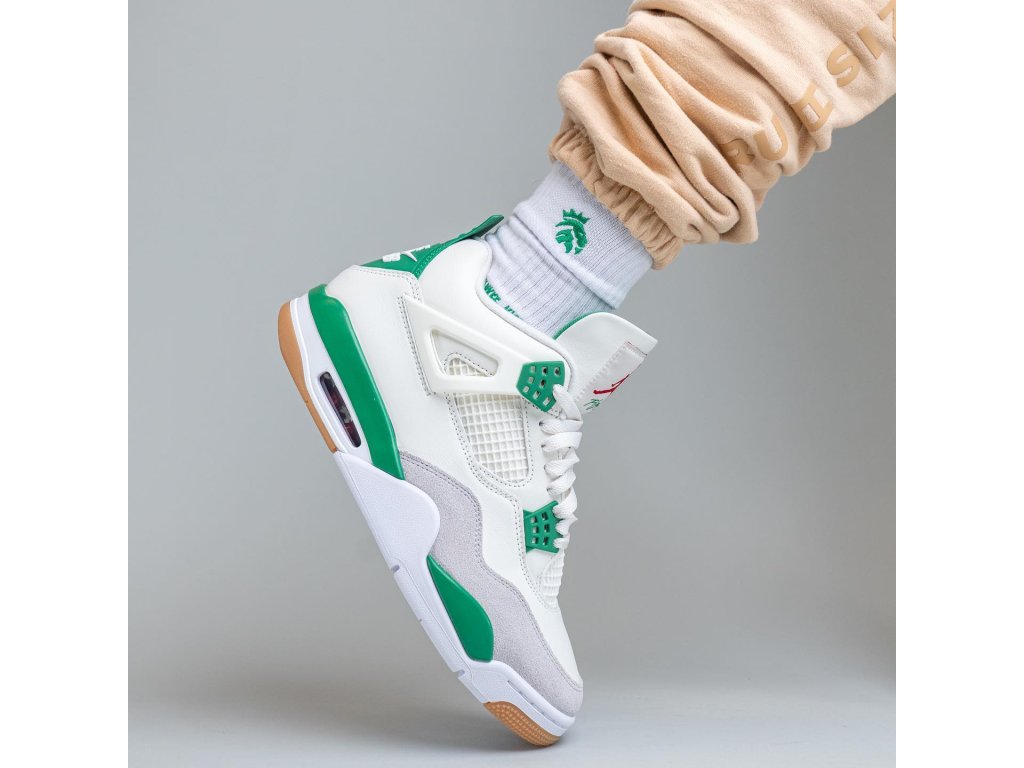 Air Jordan 4 SB Retro Pine Green - ADONIO