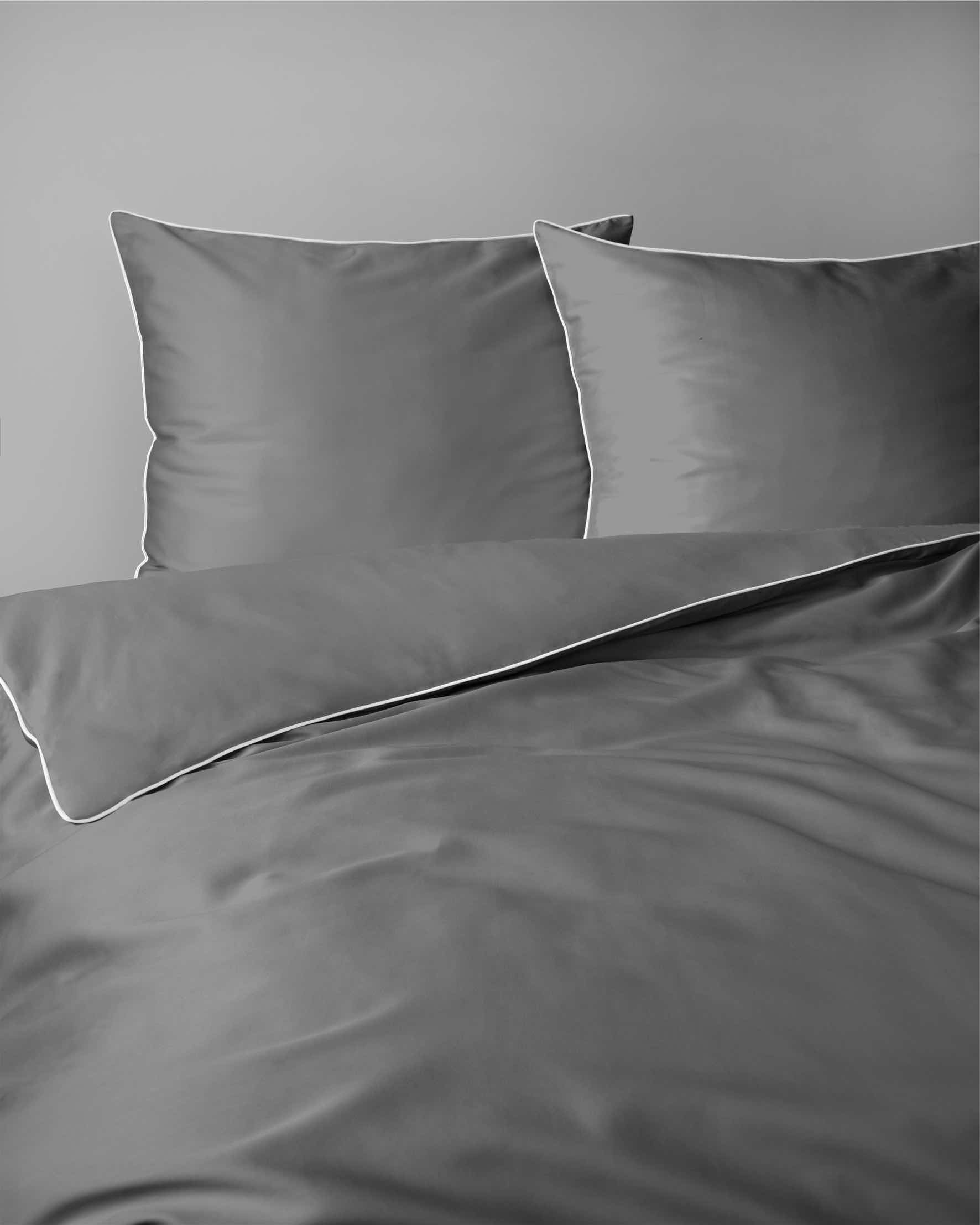 Jednobarevné saténové povlečení 140x200 Šedé