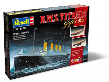 Revell Titanic műanyag modell