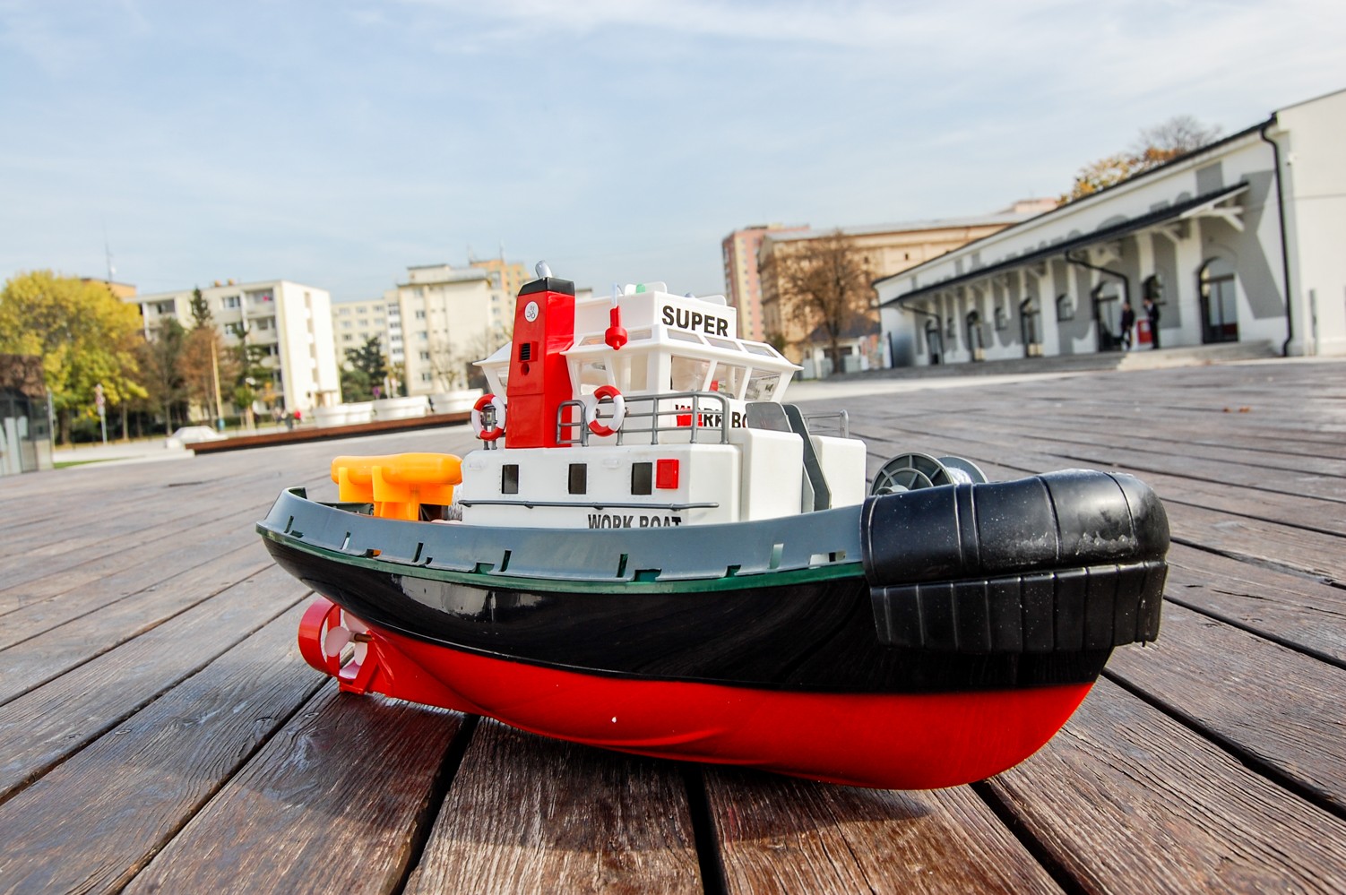 Eksa Trade Tűzhajó funkcionális vízpisztollyal