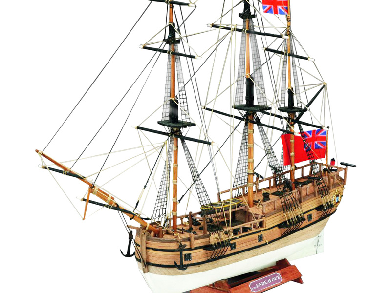 MINI MAMOLI H.M.S. Endeavour 1:143 kit