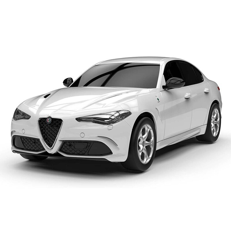 Siva GmbH Siva Alfa Romeo Giulia Quadrifoglio,licencelt modell 1:24, LED, RTR, fehér