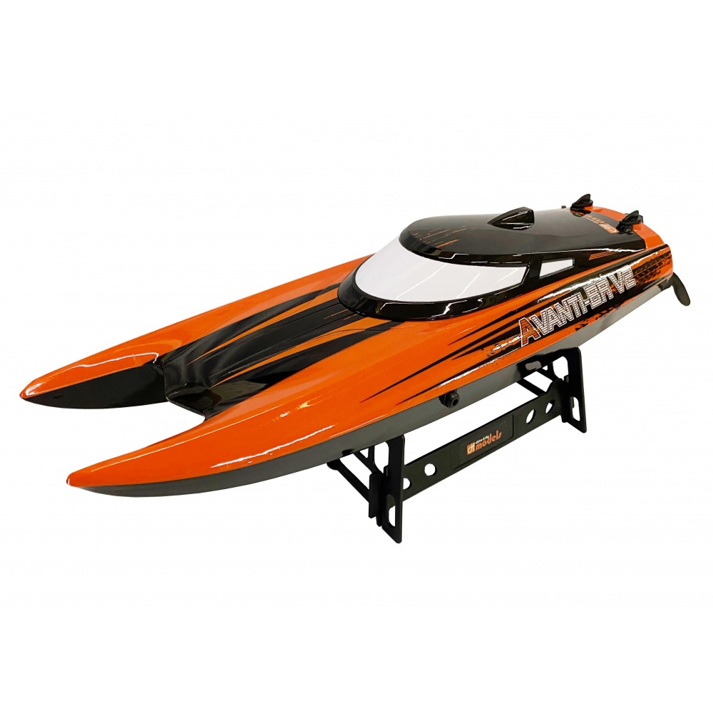 DF model DF models: RC Versenysporthajó AVANTI BR V2