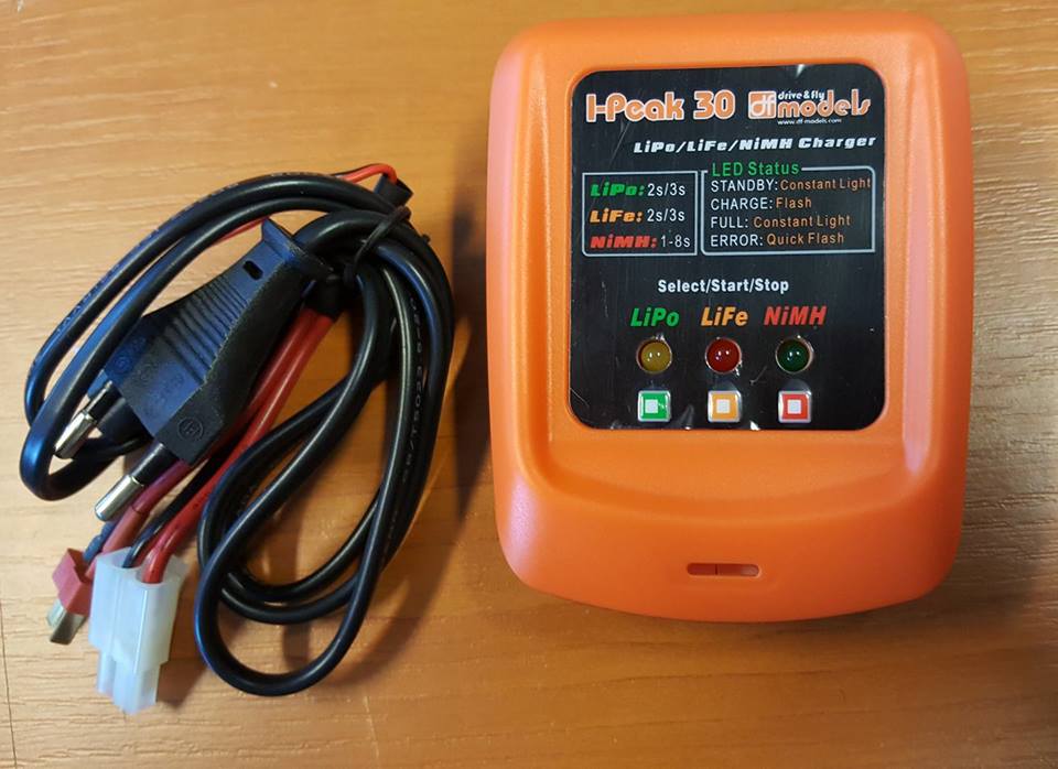 DF model Töltő I-Peak 25W 3A 12/220