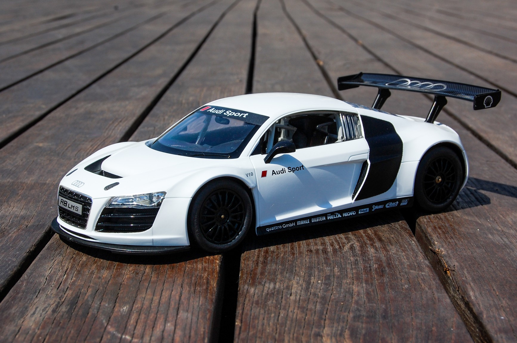 Rastar Audi R8 1:14 RTR