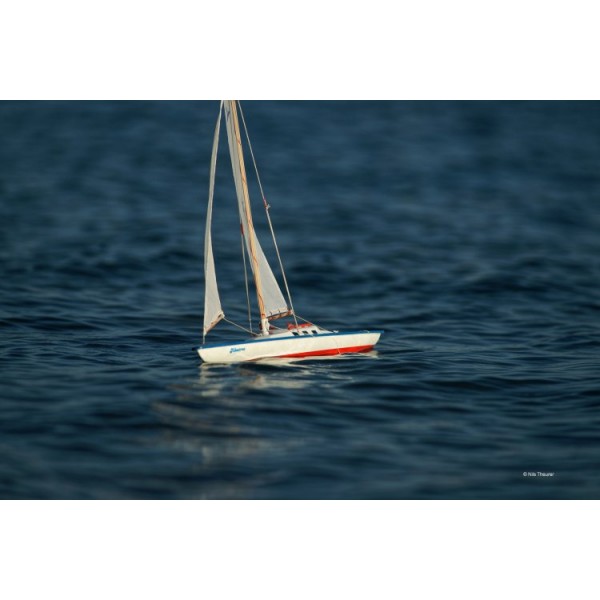 VITORLÁSHAJÓ MODELL  STURMVOGEL 55x67 cm (fa)