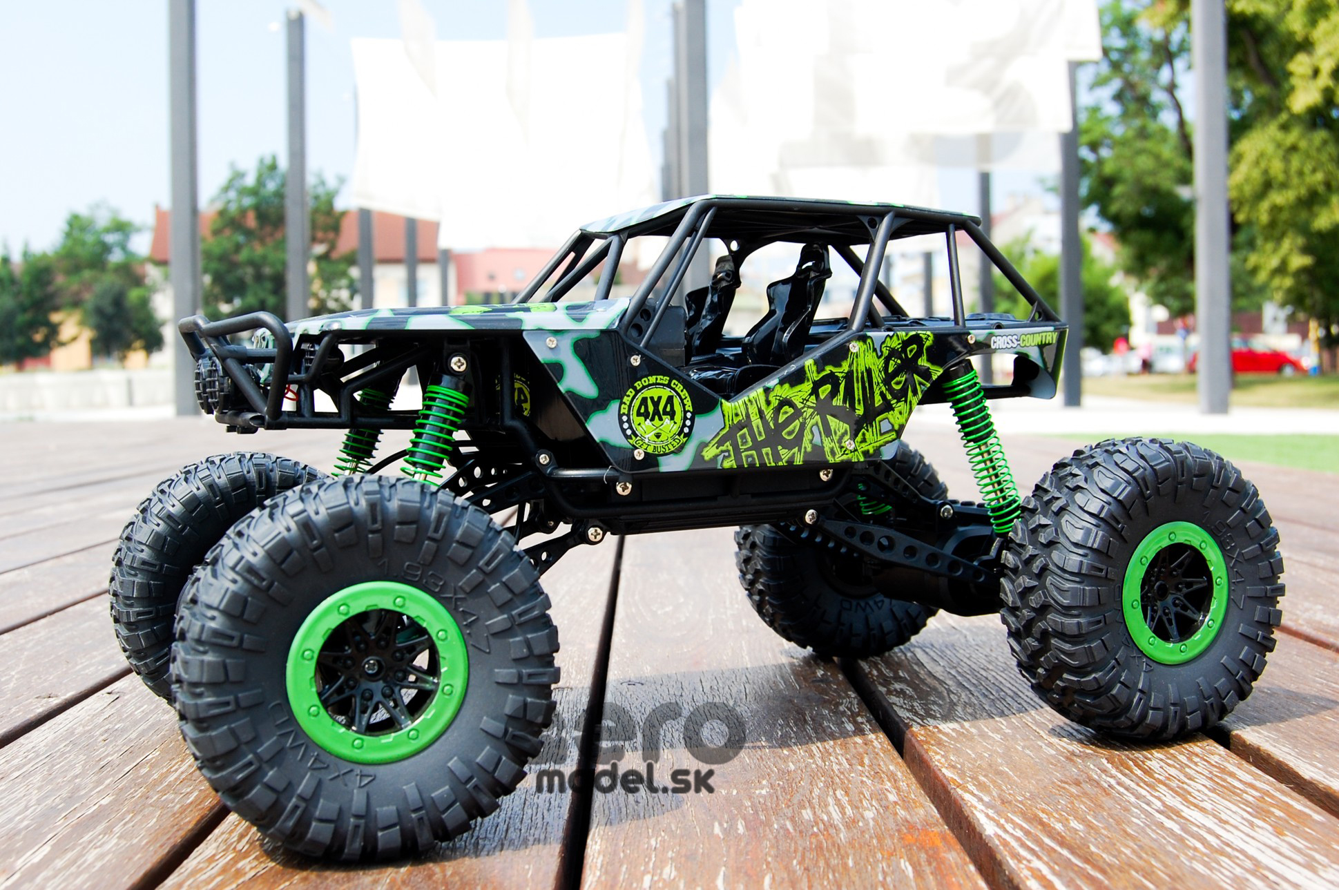 HB RC auto Rock Crawler 2,4GHz 1:10 4x4 Szín: zöld