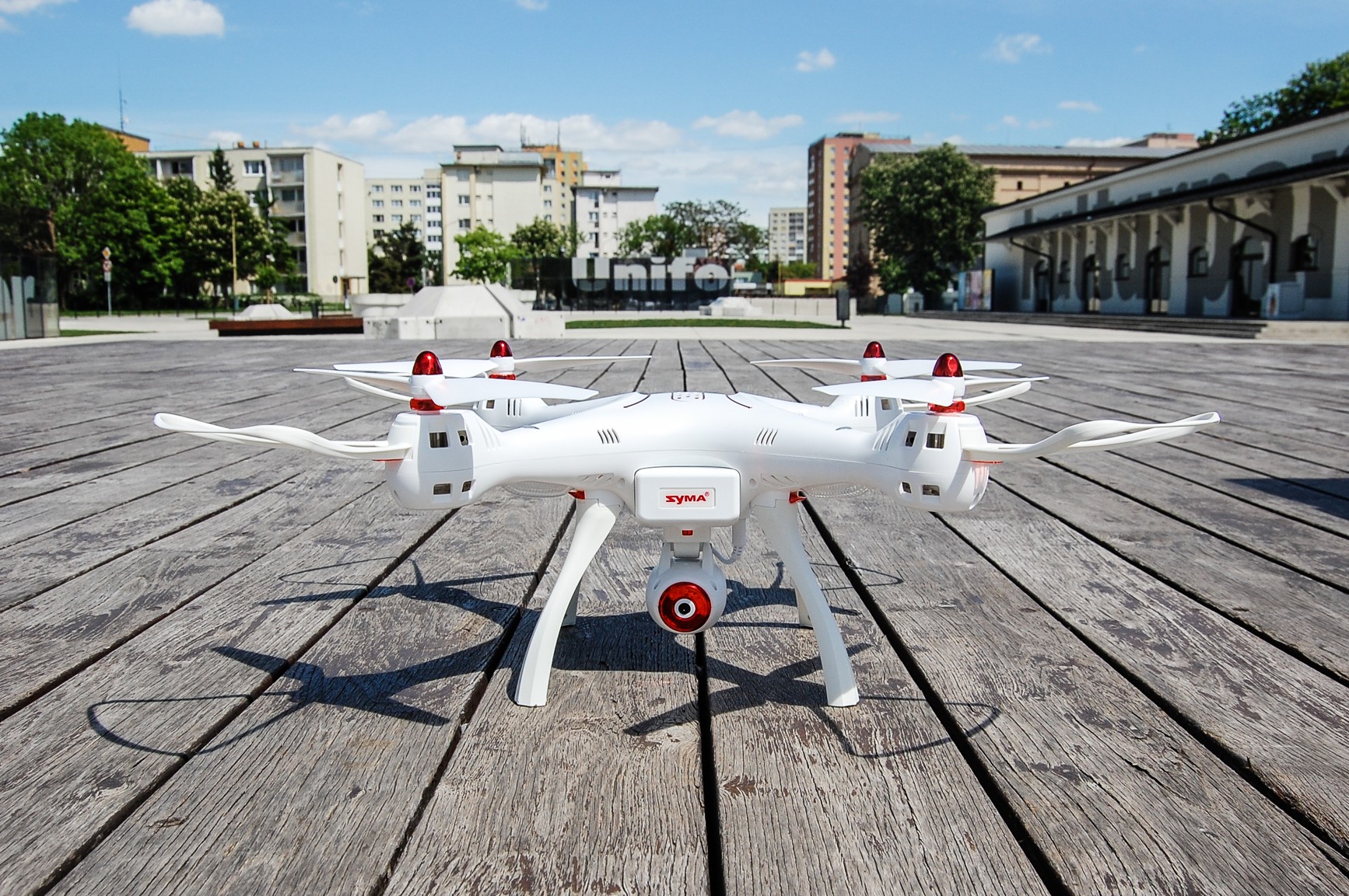 SYMA X8SW - Wifi-HD kamera + barométer+ autostart/leszállás