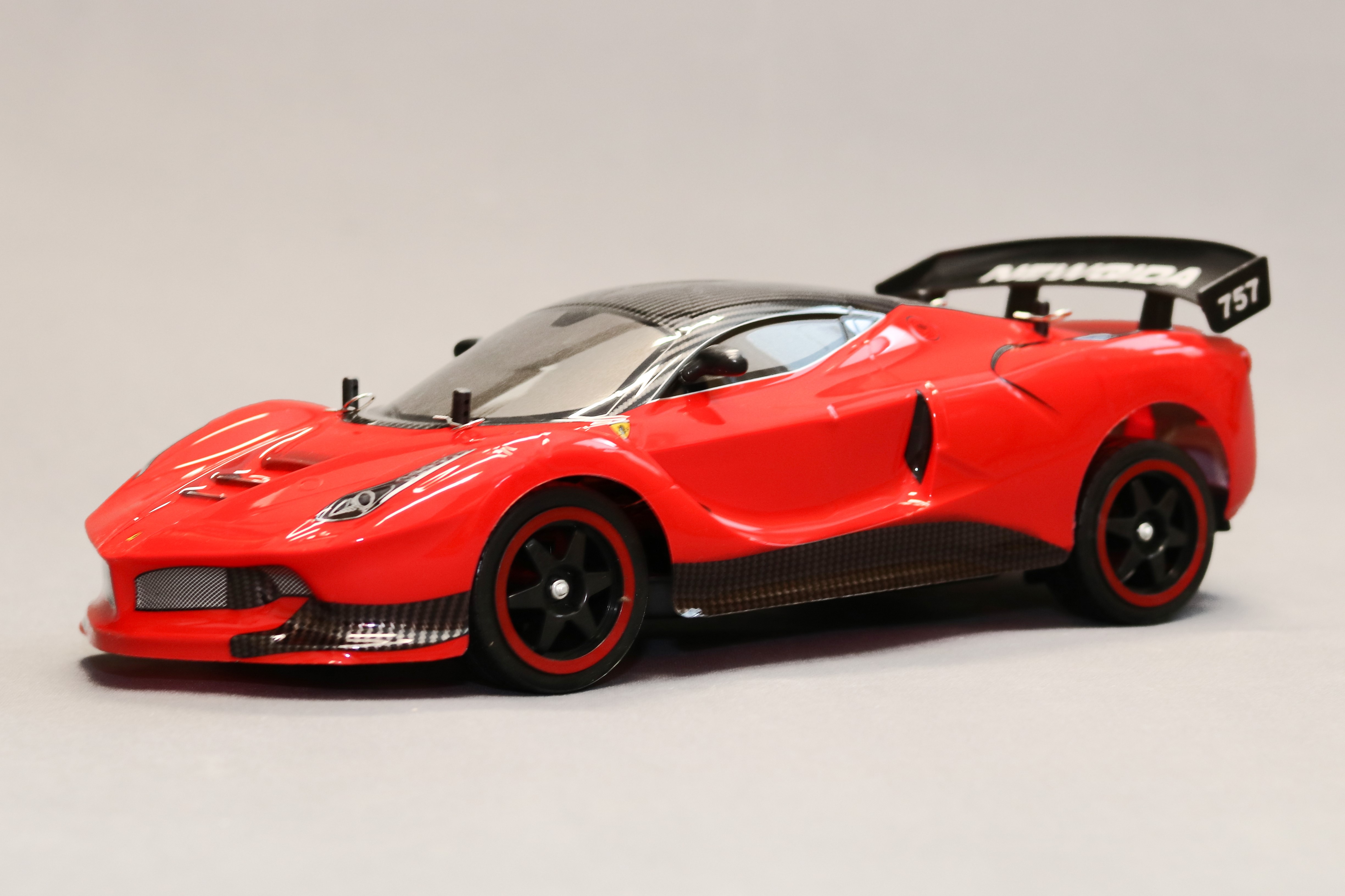 NQD 4WD Drift autó 1:10 2.4GHz 40 km / h