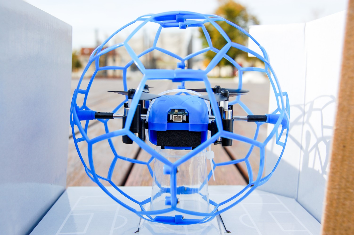 Drón védőkeretben kezdőknek FunTom 2