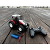 RC távirányítós traktor 1:24 világítással