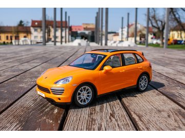 PORSCHE CAYENNE, ORANŽOVÁ 1 14 RC AUTO (2 of 15)