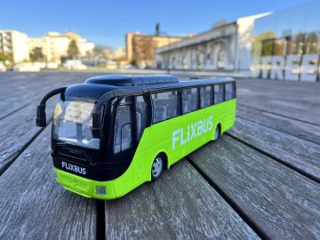 RC Autobus Carson FlixBus 1