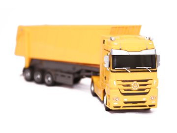 KAMION MERCEDES-BENZ ACTROS, SKLÁPAČ 1:32, Žltý