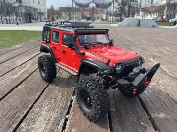 RC crawler DF-4S PRO 1:10