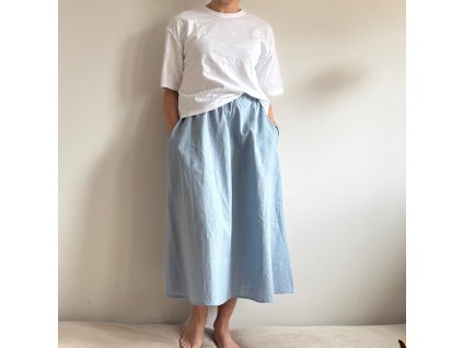 Lněná sukně s kapsami do půli lýtek - Světle modrá