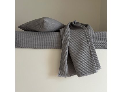 Vaflová deka / přehoz - Šedá titanová (Graphite Grey) - 150x20cm